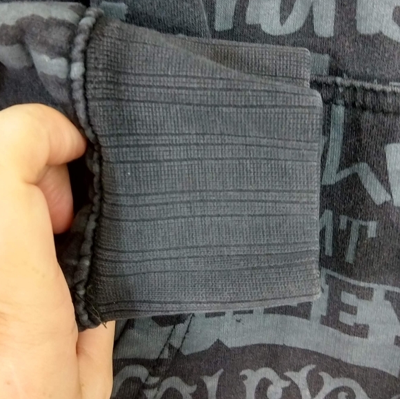 Hurley zip front hoodie black w gray writing sz M - Picture 5 of 5